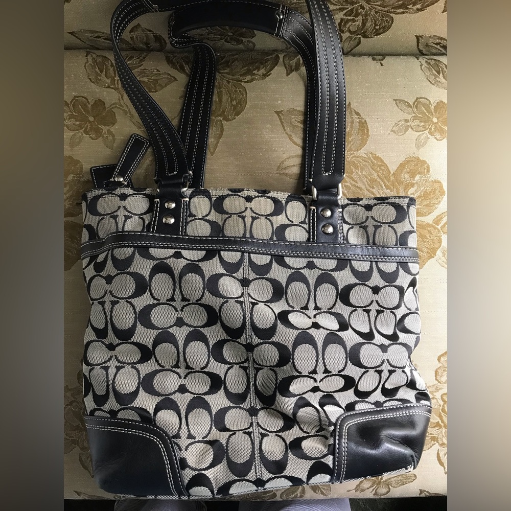 Coach handbag - Picture 4 of 10